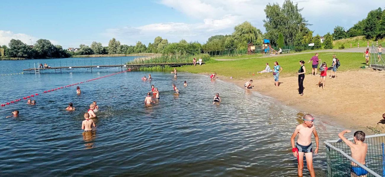 Internat Technikum Lenego - kpielisko nad jeziorem Gboczek