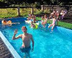OW Zawojanka - pluskanie w wodzie na basenie w orodku