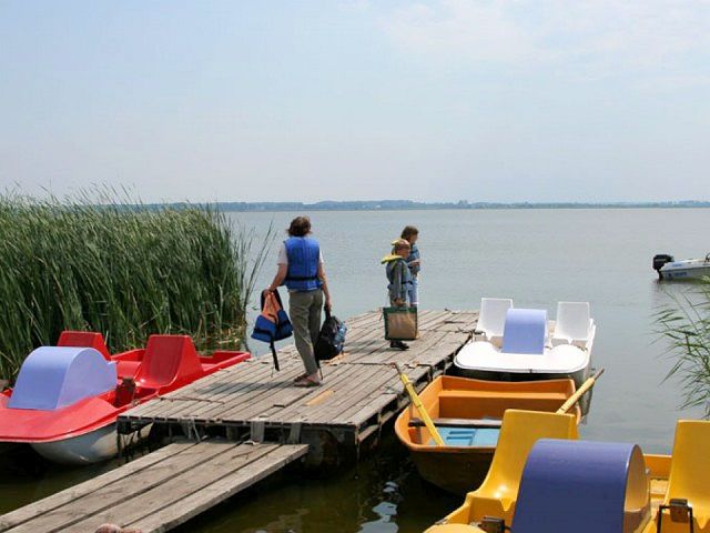 Dwirzyno - kajaki i rowery na jeziorze Resko Przymorskie