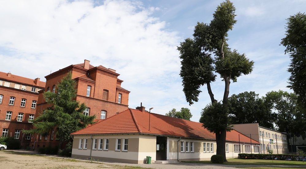 Internat Technikum Lenego - budynek sali rekreacyjnej