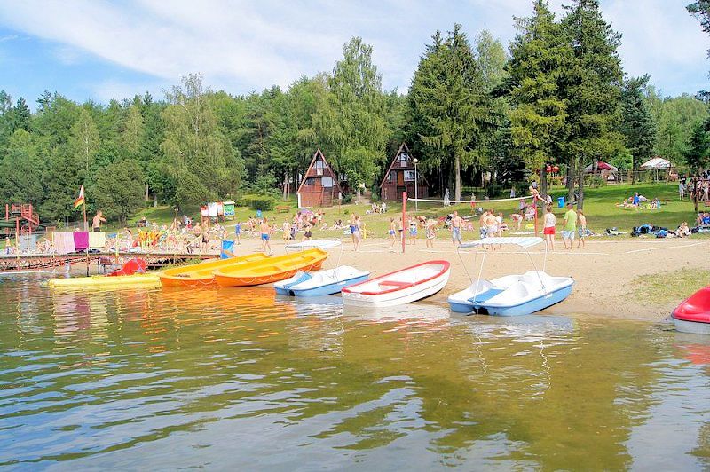 Biay Br - plaa nad jeziorem obez