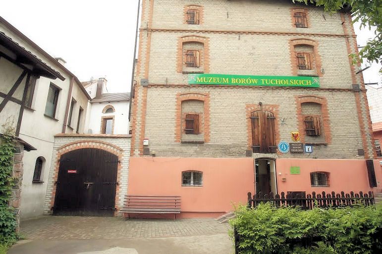 Tuchola - Muzeum Borw Tucholskich - budynek