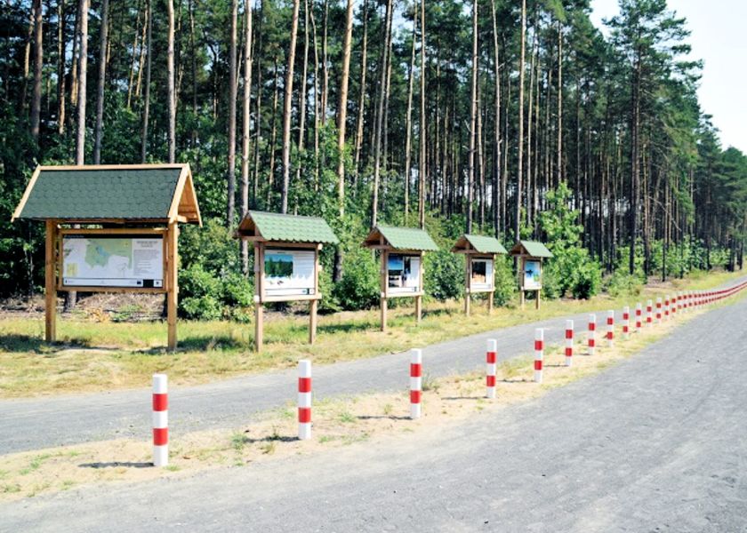 Lubiatw - cieka rowerowa - tablice informacyjne